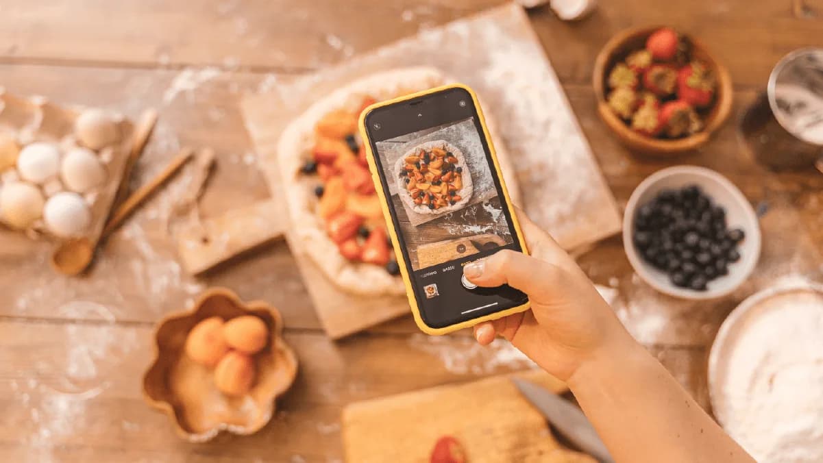 How to take food photos that sell more